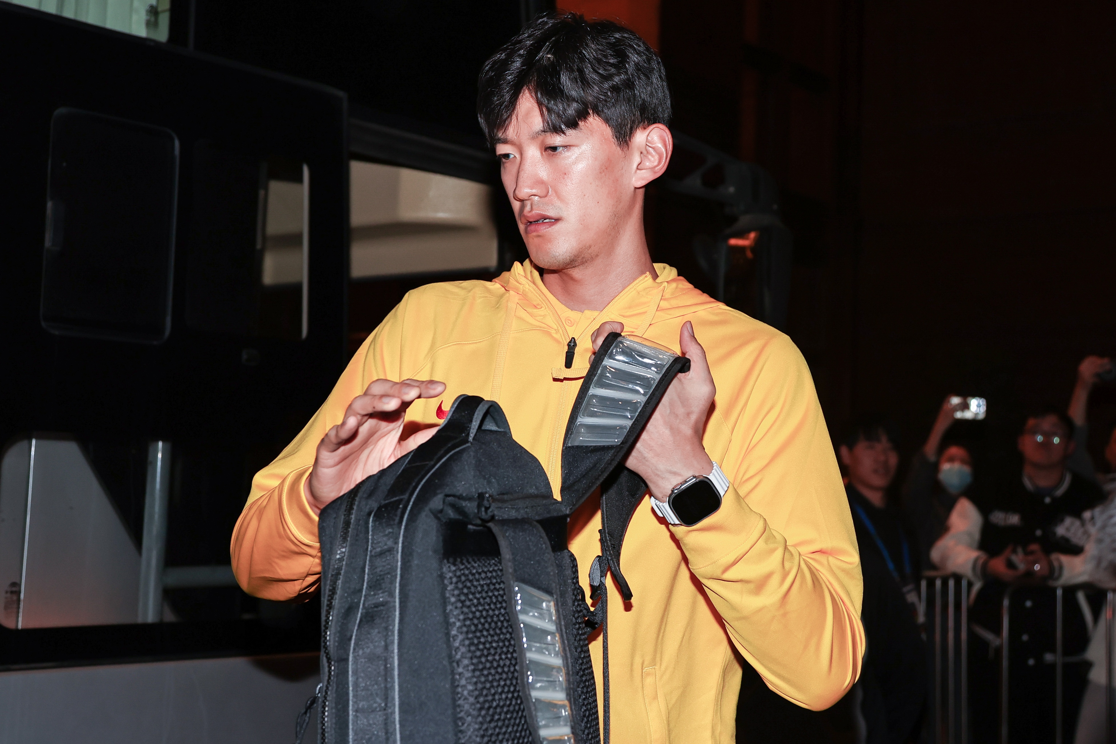 亞冠賽后轉場國足！記者：海港的四位國腳開始跟隊