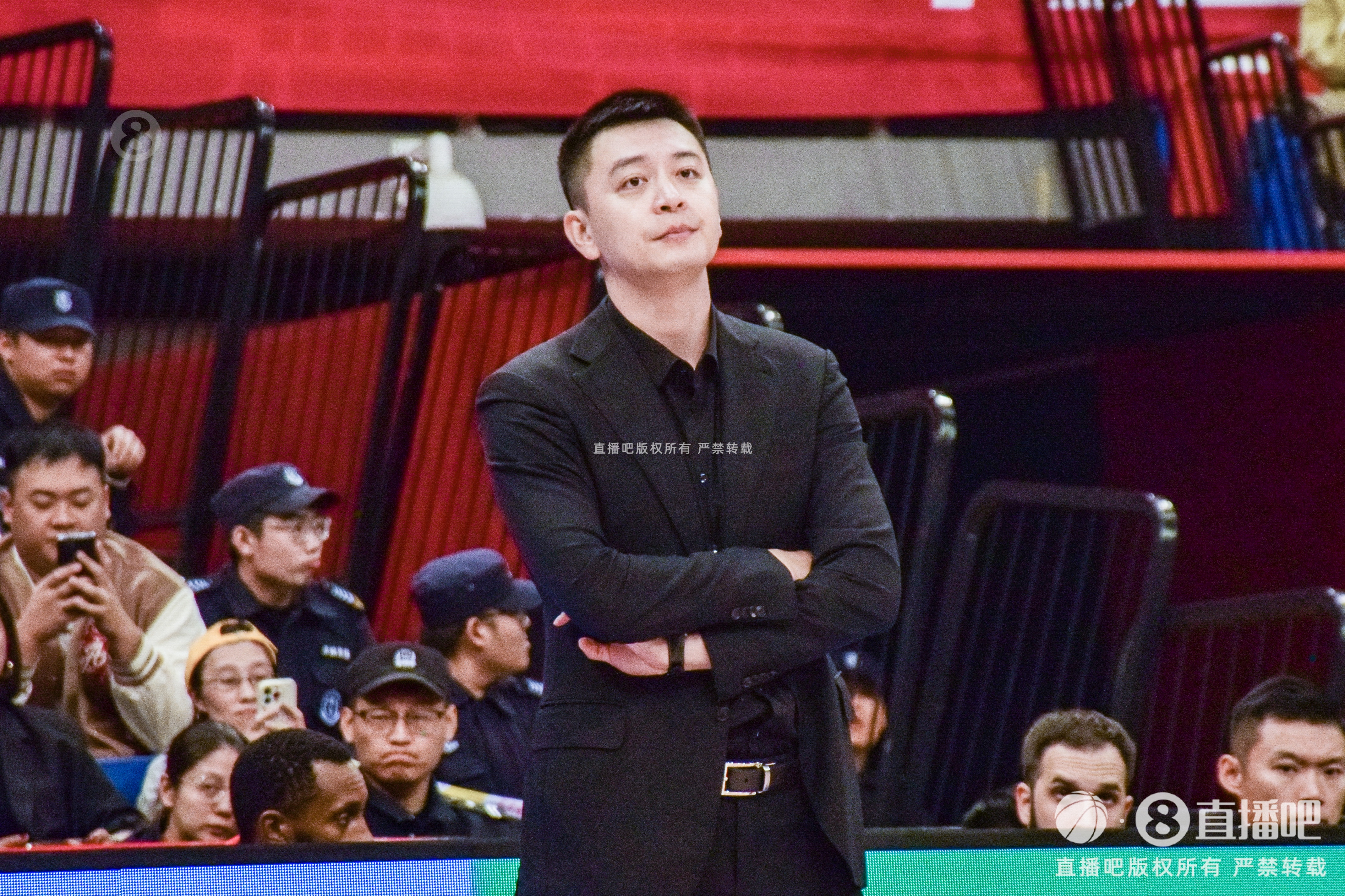 失誤頻頻!遼寧全隊半場失誤數(shù)達到14次 對手吉林10次